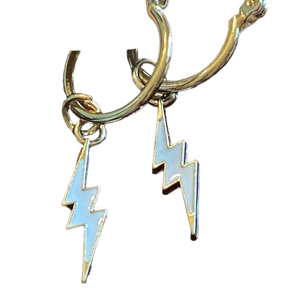 5 Pair Gold Tone Earring Set - Picture 3 of 6